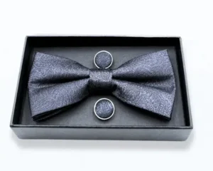 Black and grey paisley design bow tie